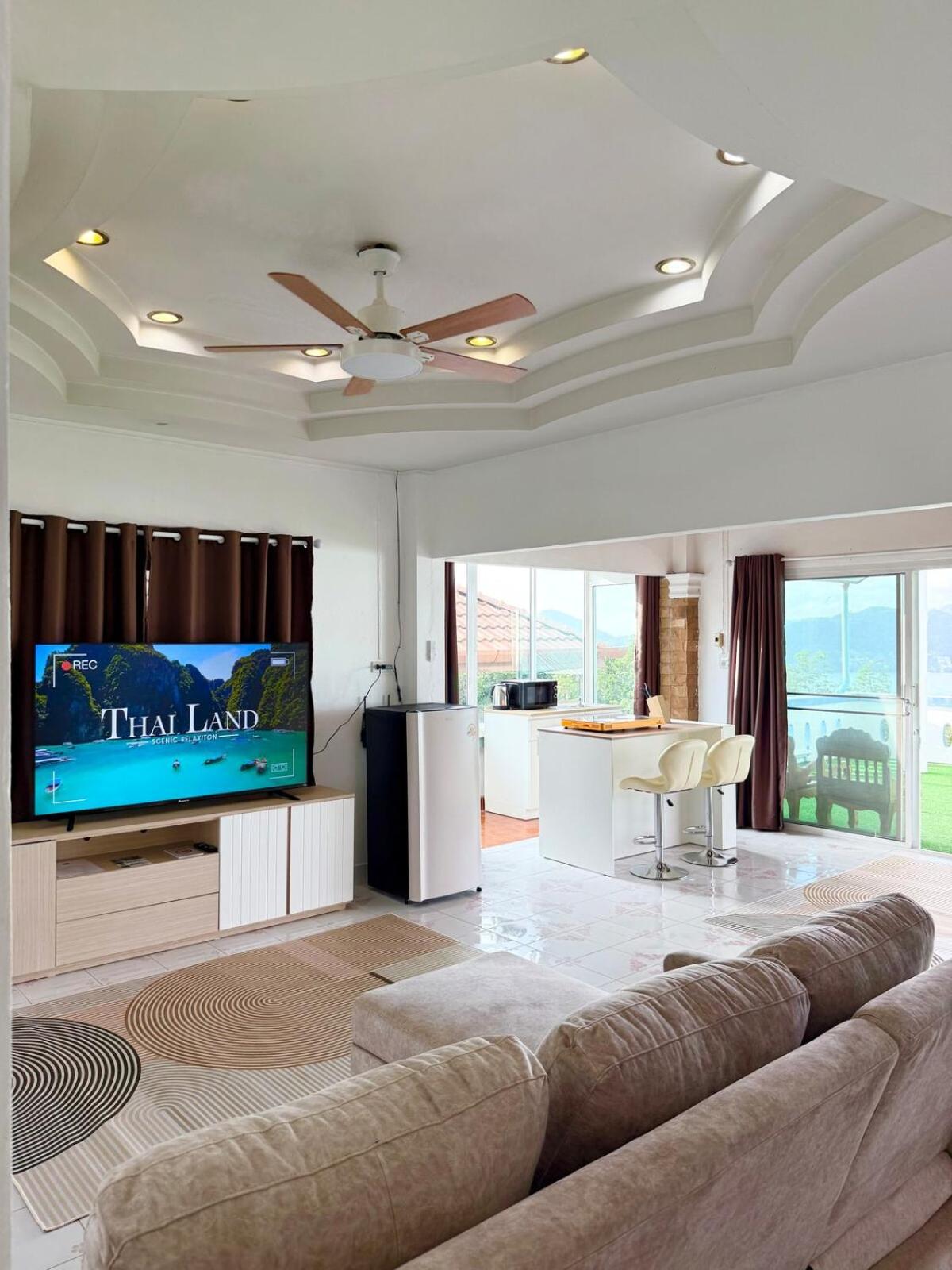 Seaview Holiday home